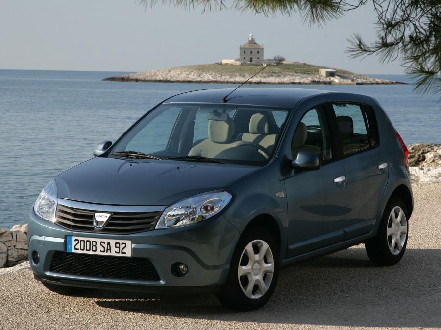  Dacia Sandero 2008 года  (фото 28 из 52)